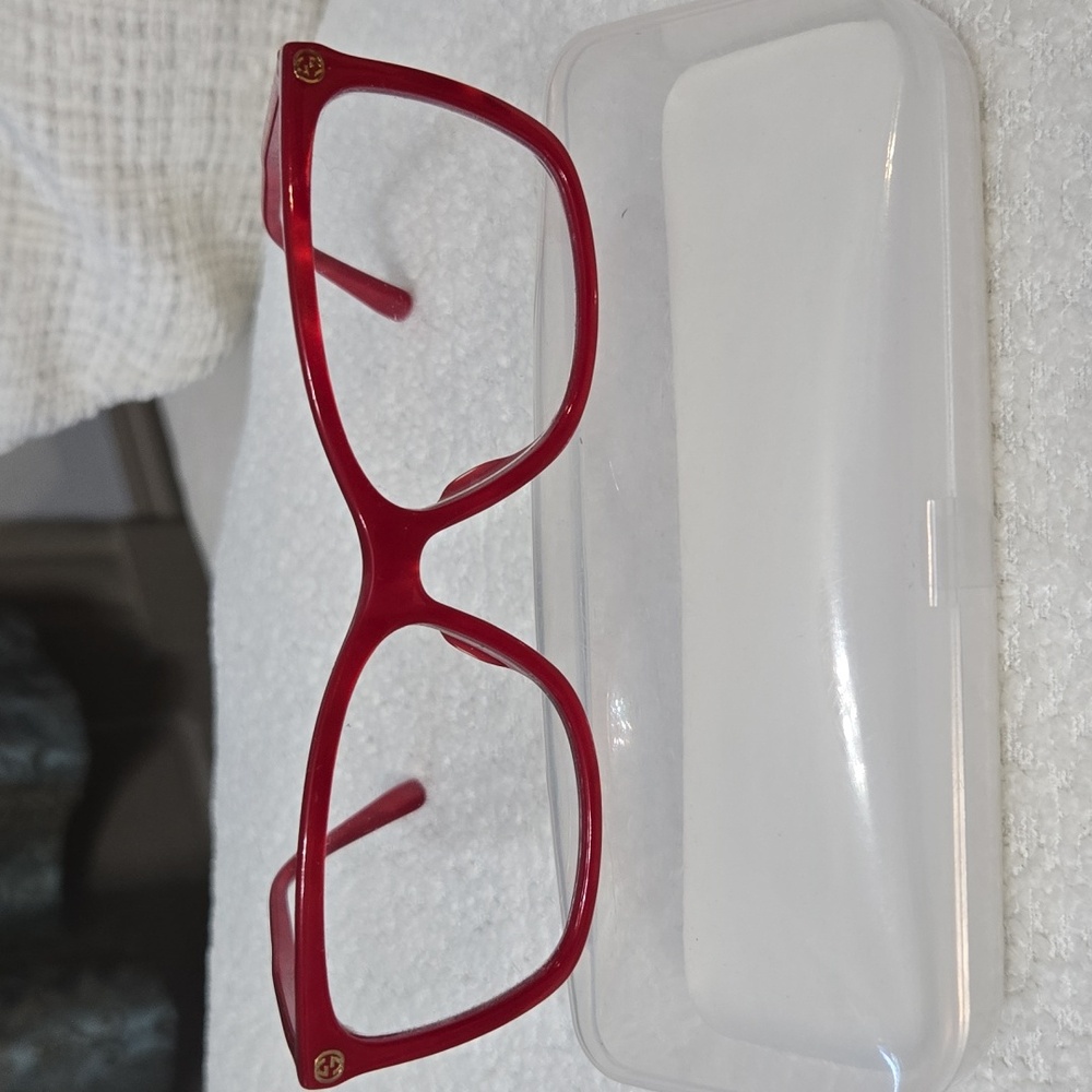 Red Pearl Gucci Glasses